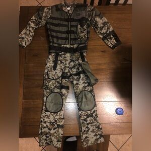 Special Forces Camouflage Costume with American flag patch & walkie talkie